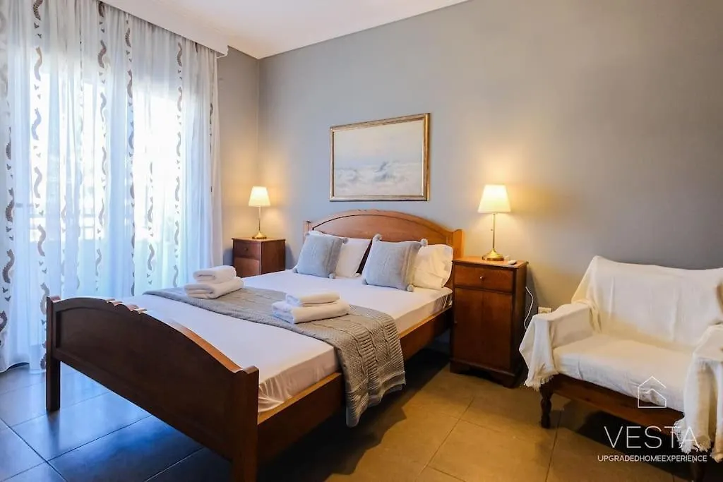 Early Bird 2-Bdrm Apartment, Vesta Philoxenia Thessaloniki Greece