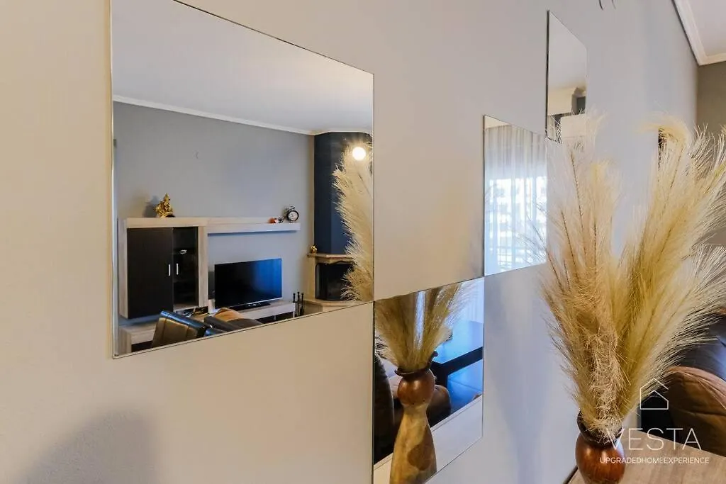 Early Bird 2-Bdrm Apartment, Vesta Philoxenia Thessaloniki