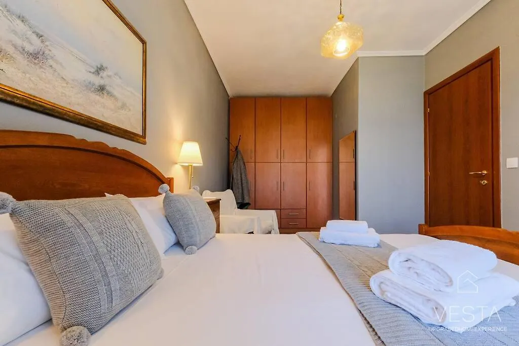 Early Bird 2-Bdrm Apartment, Vesta Philoxenia Thessaloniki 0*,